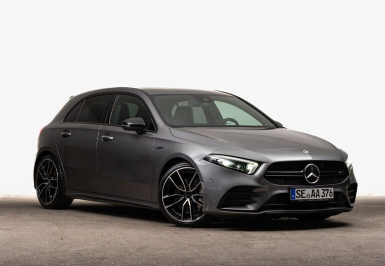 MERCEDES A-CLASS 35 AMG RENTAL

The Mercedes A-Cla..