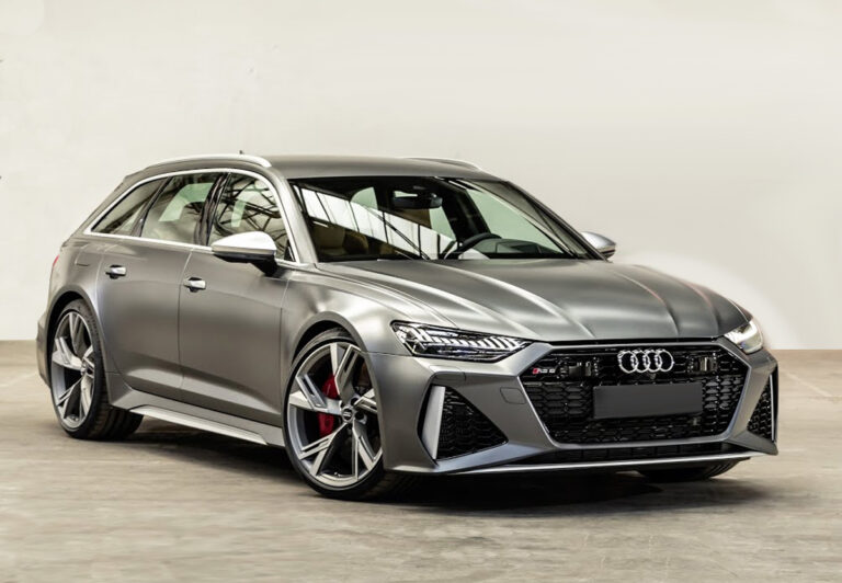 AUDI RS6 AVANT RENTAL

The Audi RS6 Avant is a pow..