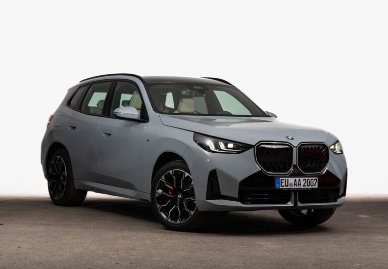 BMW X3 RENTAL

The BMW X3 is a luxury SUV that str..