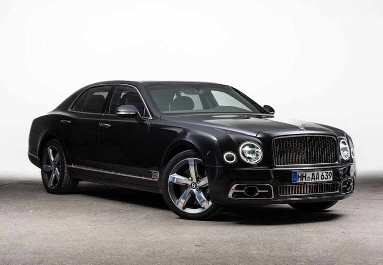 BENTLEY MULSANNE RENTAL

The Bentley Mulsanne is t..