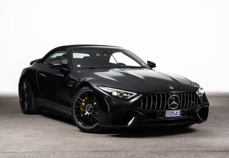 MERCEDES SL 63 AMG RENTAL

The Mercedes SL 63 AMG ..