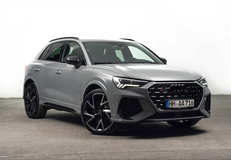 AUDI RS Q3 RENTAL

The Audi RS Q3 is a compact hig..