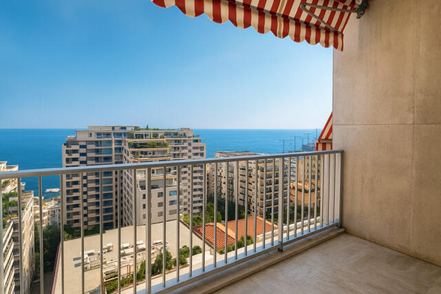 FOR RENT – MONACO LA ROUSSE – 3-ROOM APARTMENT WIT..