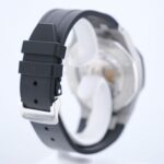 watch_175829786012046.jpg