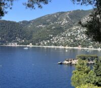 FOR RENT – EZE-SUR-MER – 3 ROOMS IN NEW BUILDING
P..