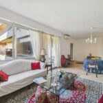 Residence with a Pool in the Town Centre – Gallery 2