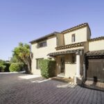 A semi-detached villa within a gated estate – Gallery 3