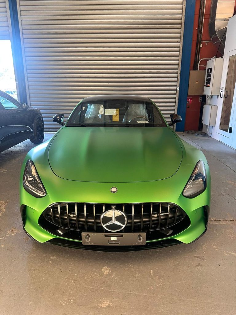 FOR RENT – MERCEDES-AMG GT 63 S E PERFORMANCE – CA..
