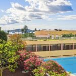 Residence with a Pool in the Town Centre – Featured