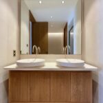 l-exotique-bathroom-1659601123-3000×2250-1