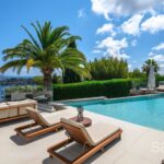 Contemporary villa with panoramic Views – Featured