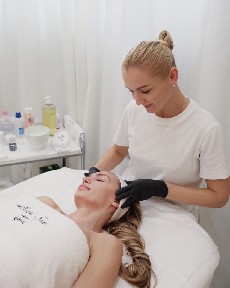 LIFTING TREATMENTS

Treatment: Jett Plasma Lift
Du..