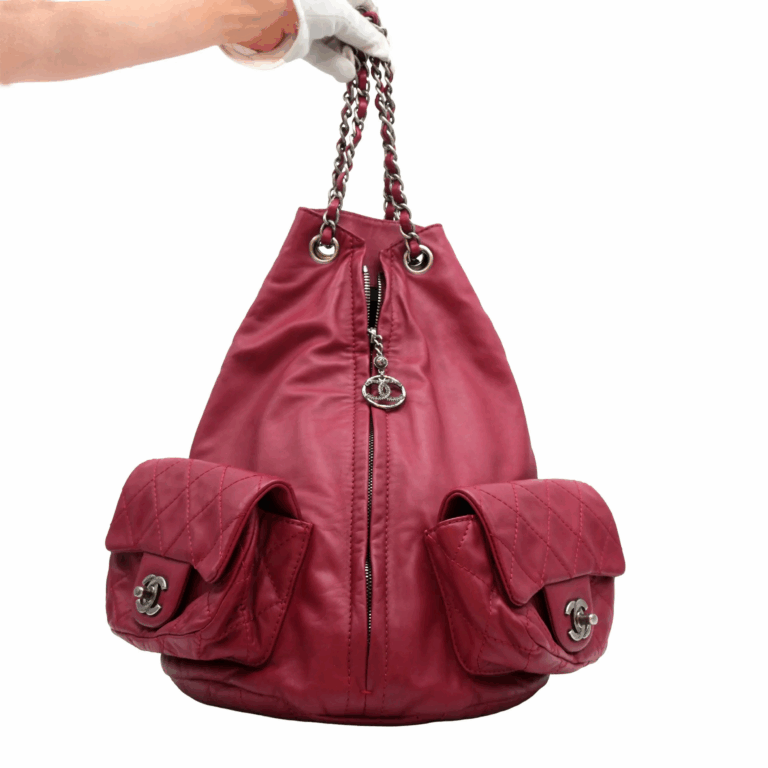 CHANEL MATELESSÉ BACKPACK – RED

A rare and timele..