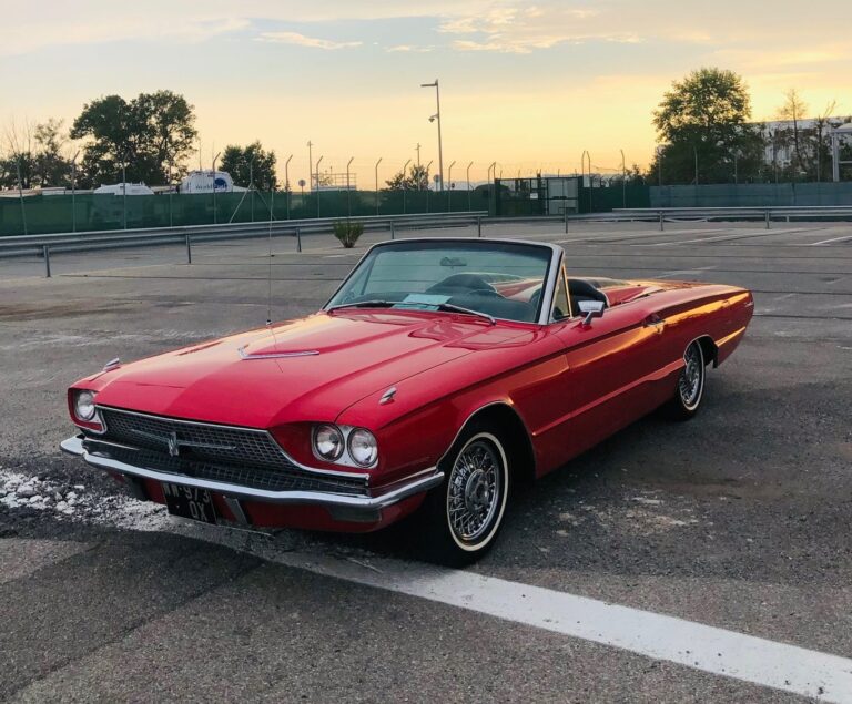FOR RENT – FORD THUNDERBIRD (1966) – 315 hp
Year: ..