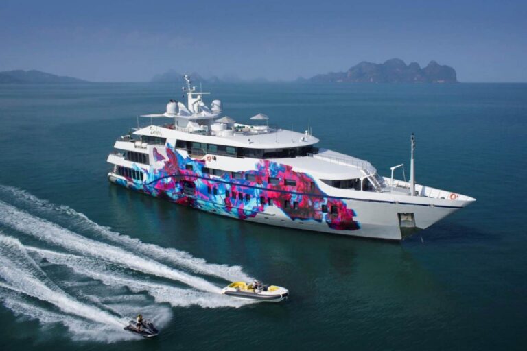 Yacht Charter – M/Y SALUZI
Austal | 69.1m (226.7ft..