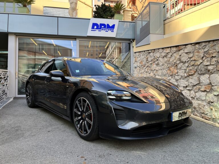 FOR SALE – PORSCHE TAYCAN GTS SPORT TURISMO (2023)..