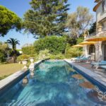 A beautiful property overlooking the sea – Gallery 1