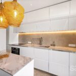 Waterfront refurbished three bedroom apartment for sale in Saint-Tropez with sea view – Gallery 6