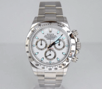 ROLEX DAYTONA – WHITE DIAL CHROMALIGHT (116520)

P..