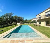 Contemporary villa in Vence.