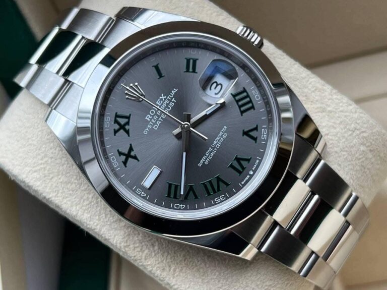 Rolex Datejust 41 Wimbledon

Absolutely new! Inter..