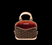 Alma Backpack

The Alma family welcomes a sleek ne..
