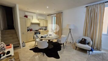 FOR RENT – MONACO-VILLE – 3-ROOM APARTMENT
Price: ..