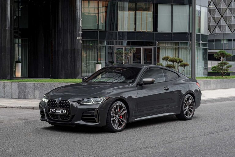 BMW M440 RENTAL
The BMW M440 blends dynamic coupe ..