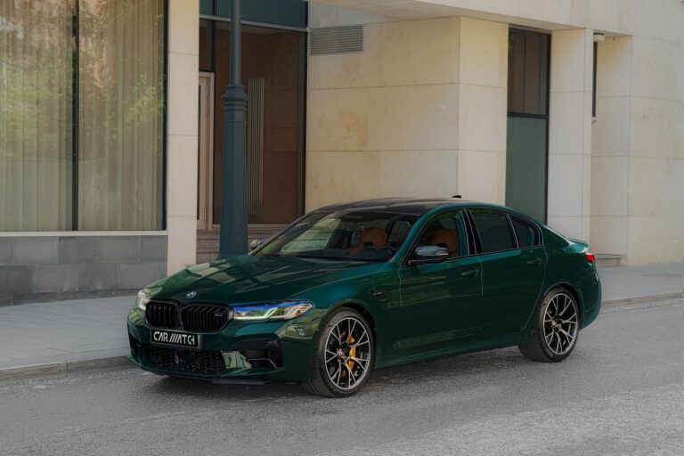 BMW M5 COMPETITION RENTAL
The BMW M5 Competition d..