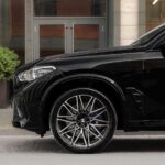 BMW-X5M-Competition-Side