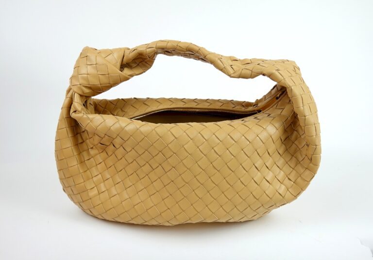BOTTEGA VENETA JODIE WOVEN LEATHER HANDBAG – EXCEL..