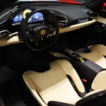 Ferrari-296-GTS-plancia