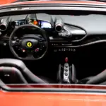 Ferrari-F8-Spider-tetto
