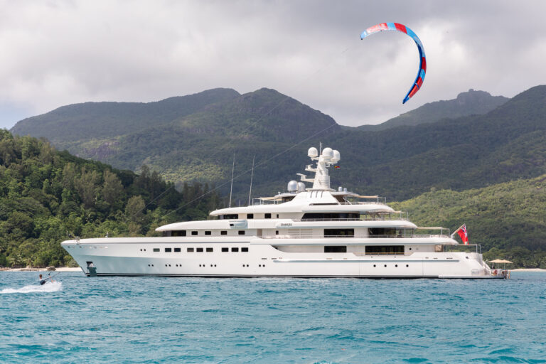 Yacht Charter – M/Y ROMEA
Experience the ultimate ..