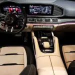 Mercedes-AMG-GLE-53-Coupe-plancia