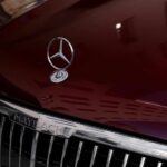 Mercedes-GLS600-Maybach-Hood-Emblem
