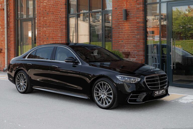 MERCEDES S450 W223 RENTAL
The Mercedes S450 W223 s..