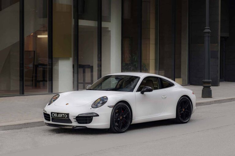 PORSCHE 911 CARRERA S RENTAL
The Porsche 911 Carre..