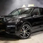 Porsche-Cayenne