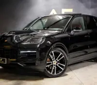 PORSCHE CAYENNE RENTAL
The Porsche Cayenne combine..