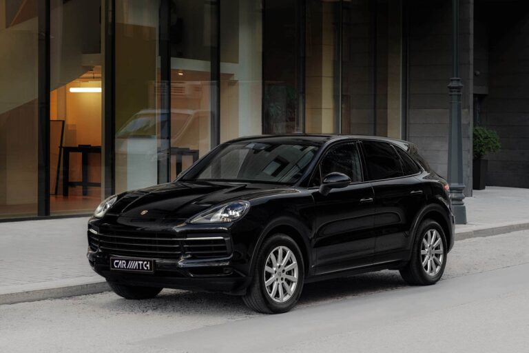 PORSCHE CAYENNE RENTAL
The Porsche Cayenne deliver..