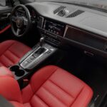 Porsche-Macan-GTS-Passenger-Seat