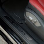Porsche-Macan-GTS-Seat-Controls