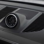 Porsche-Macan-Speedometer