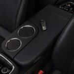 Porsche-Panamera-Turbo-S-Hand-Rest