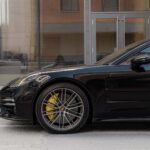 Porsche-Panamera-Turbo-S-Side