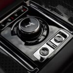 Rolls-Royce-Cullinan-Black-Badge-Interior-Gear-Closeup