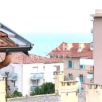 Cap d’Ail – Les Salines – 3 Rooms in old building – Gallery 1