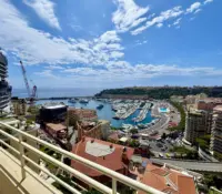 FOR SALE – CARRÉ D’OR | ELEGANT 3-BEDROOM APARTMEN..