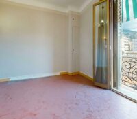 FOR SALE – JARDIN EXOTIQUE – CHARMING APARTMENT TO RENOVATE
